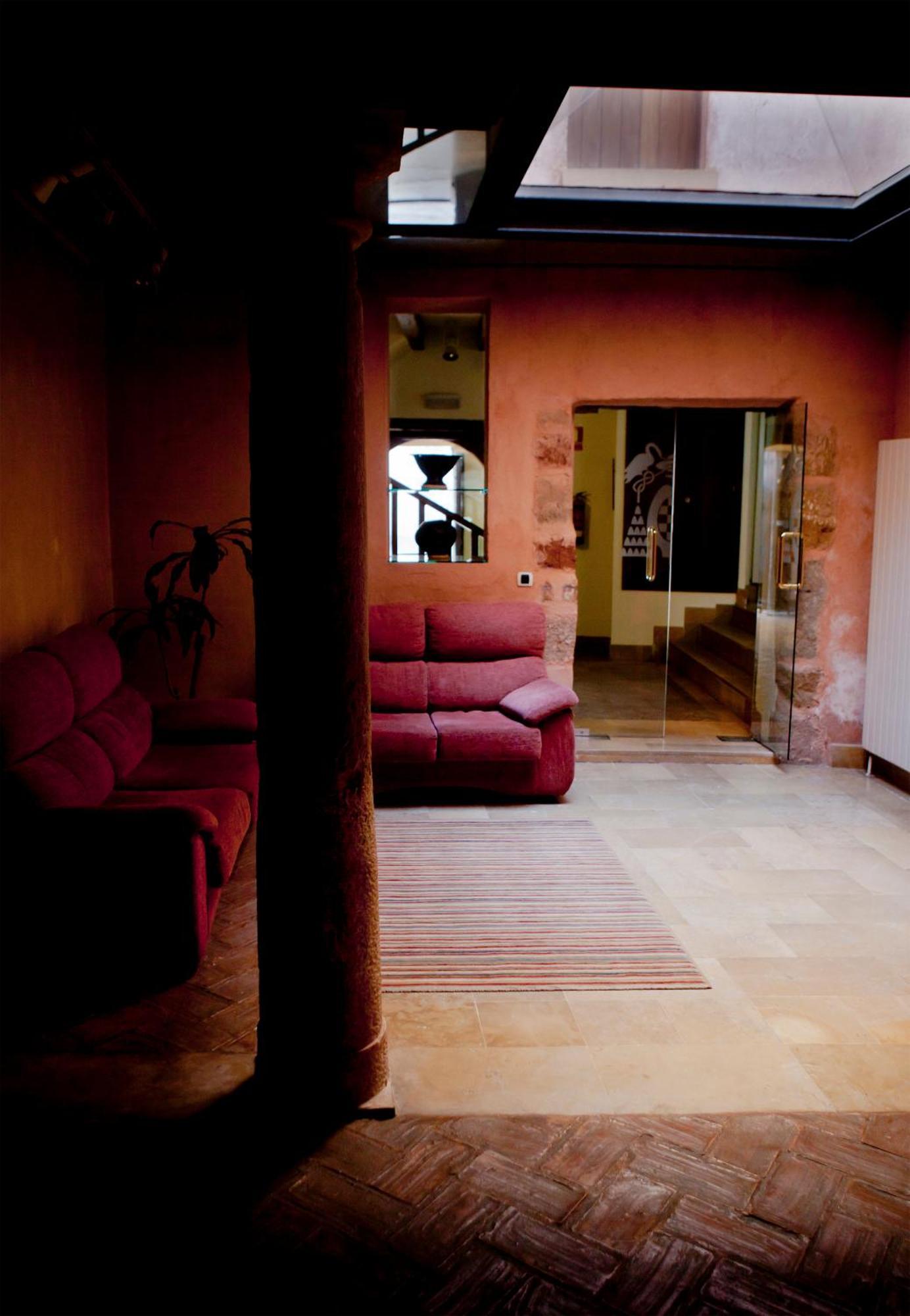 Hospederia Porta Coeli Hotel ซีเกว็นซา ภายนอก รูปภาพ