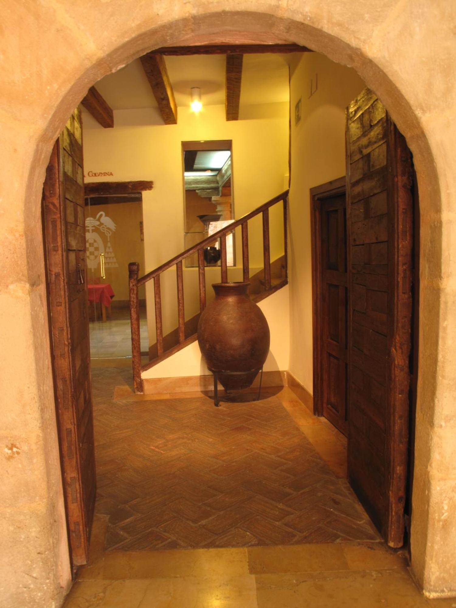 Hospederia Porta Coeli Hotel ซีเกว็นซา ภายนอก รูปภาพ